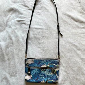 REED 'Modern American Luxury' Floral Adjustable Handle Crossbody Purse
